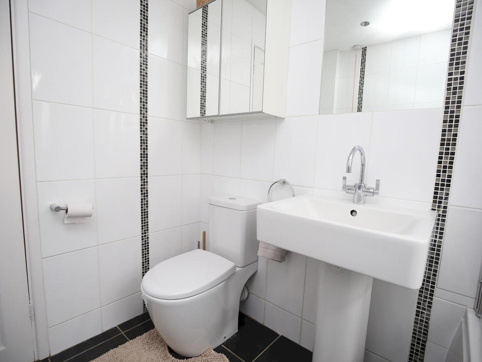 Sunny Victorian 2Br Townhouse Oxford Pass The Keys Villa ภายนอก รูปภาพ