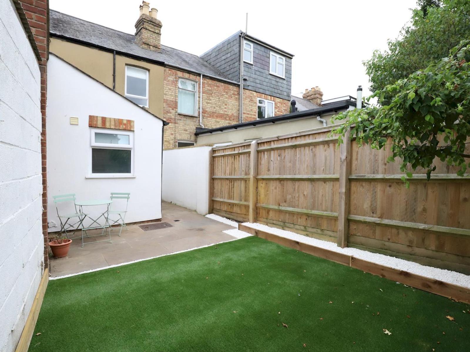 Sunny Victorian 2Br Townhouse Oxford Pass The Keys Villa ภายนอก รูปภาพ