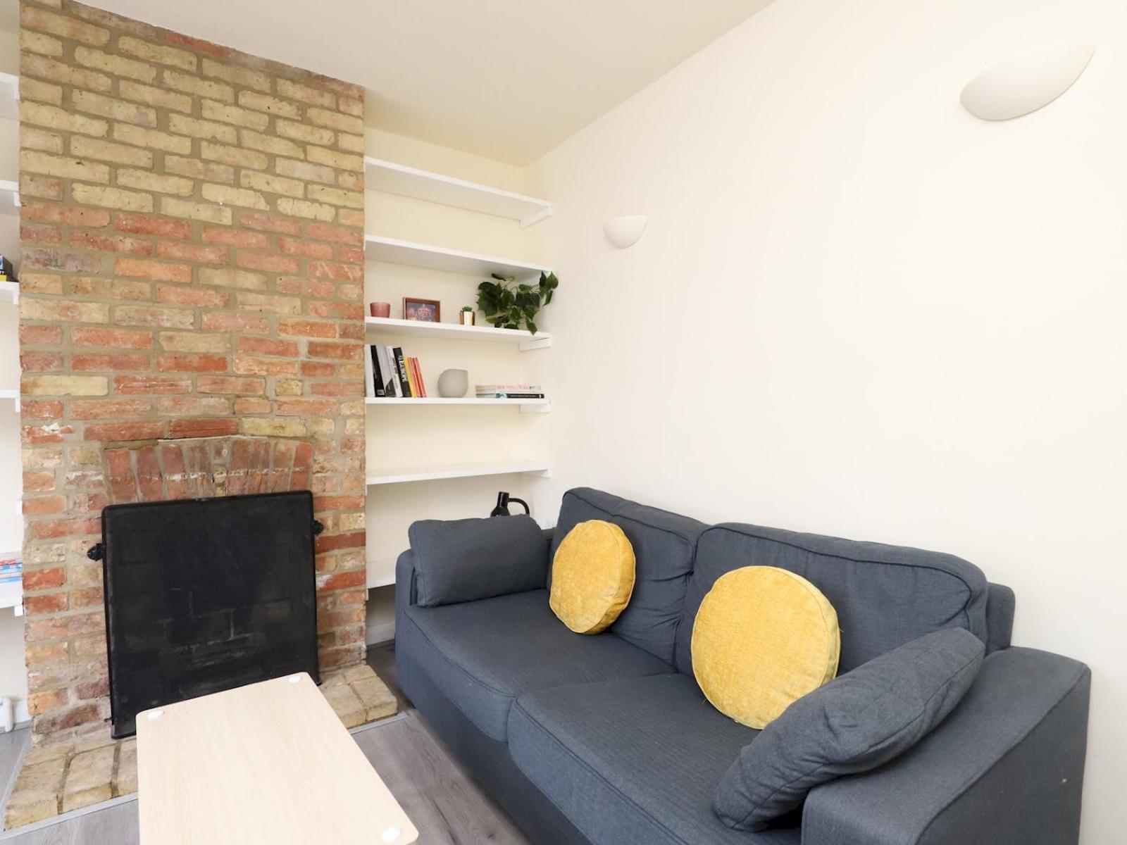 Sunny Victorian 2Br Townhouse Oxford Pass The Keys Villa ภายนอก รูปภาพ